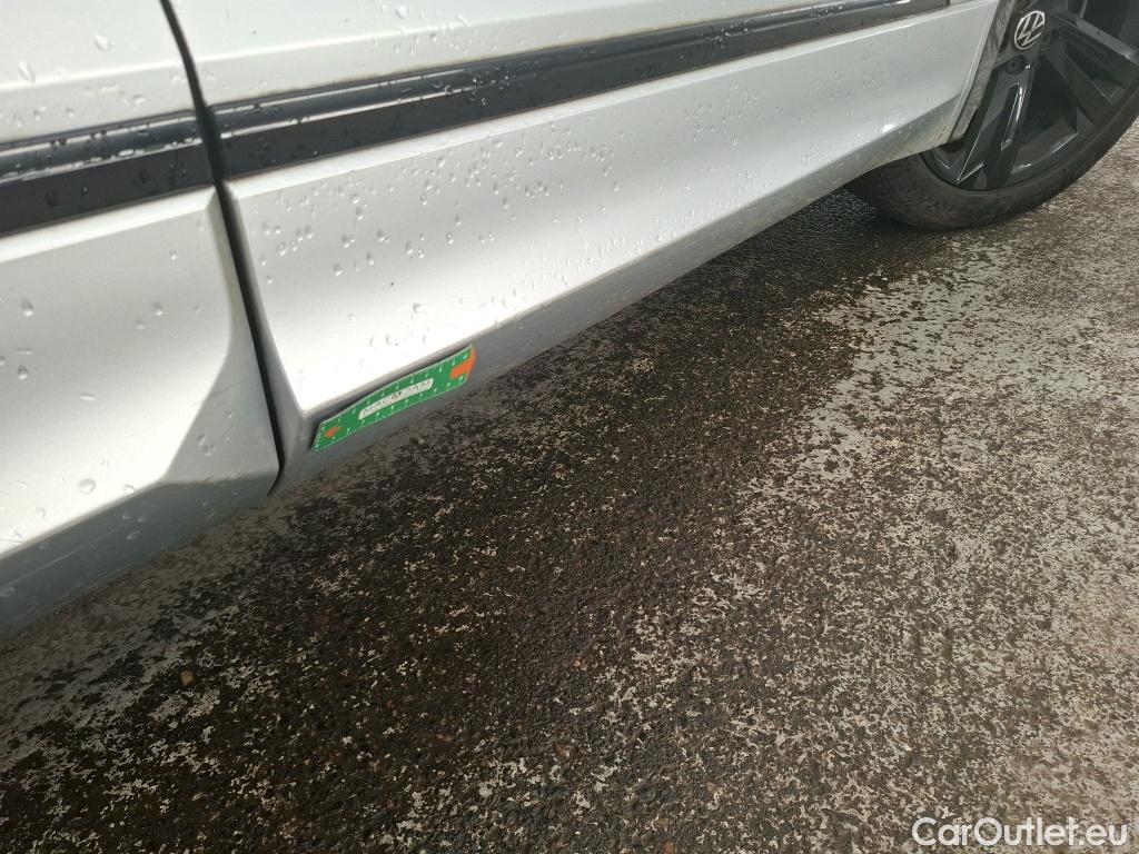  Volkswagen  Tiguan VOLKSWAGEN  / 2020 / 5P / SUV 2.0 TDI 150 DSG7 R-Line #6