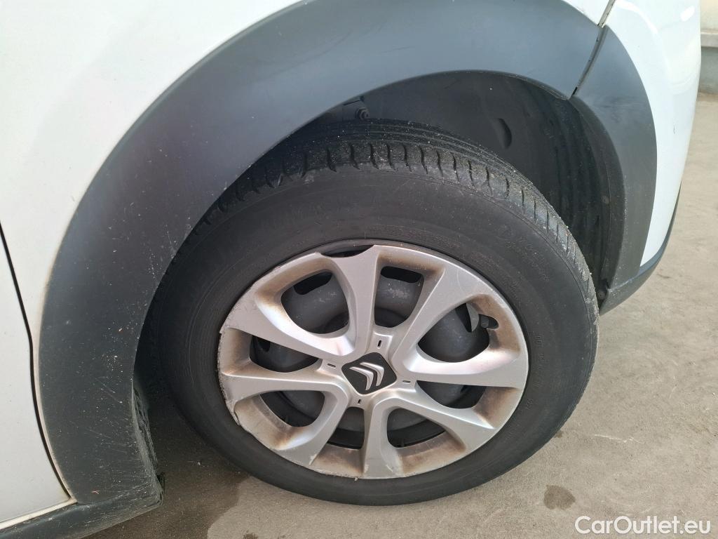  Citroen  C3  Société Feel 1.5 BlueHDI 100CV BVM5 E6dT #37