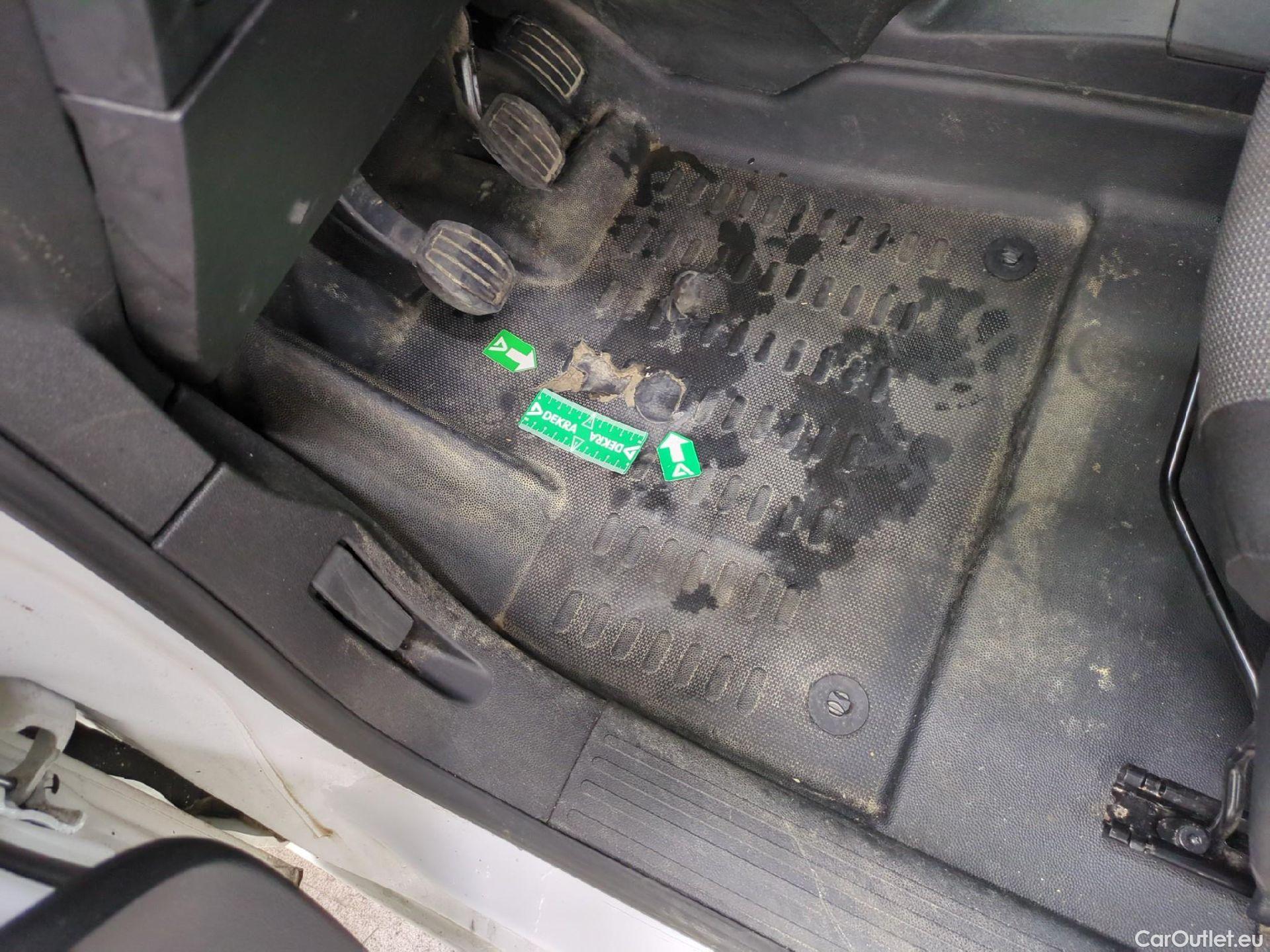  Peugeot  Partner  Premium L1 1.5 HDi 100CV BVM6 E6d #2