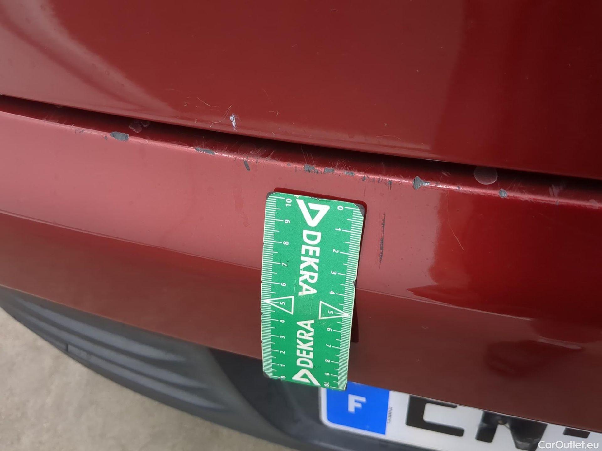  Renault  Clio  IV Air MediaNav 1.5 dCi 90CV BVM5 E6 #40