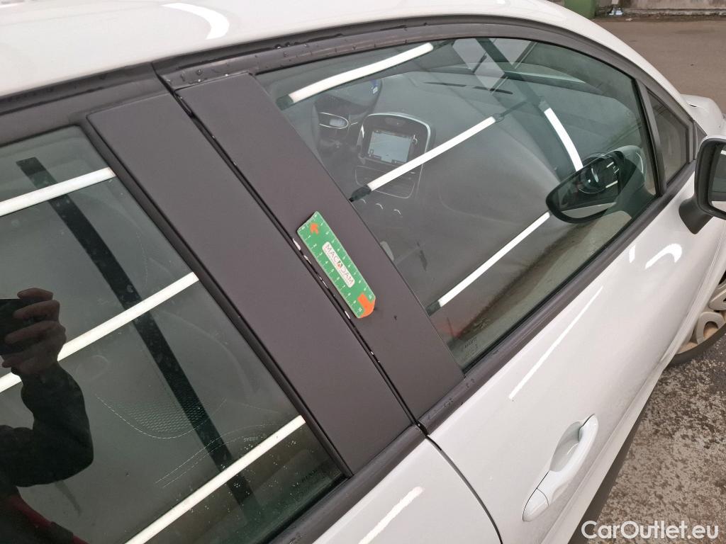  Renault  Clio RENAULT  Société VU 5p Berline Air Medianav dCi 75 - 18 #23