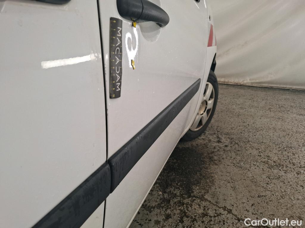 Renault  Kangoo  Express Extra (Série Spéciale) 1.5 dCi 90CV BVM5 E6 #17