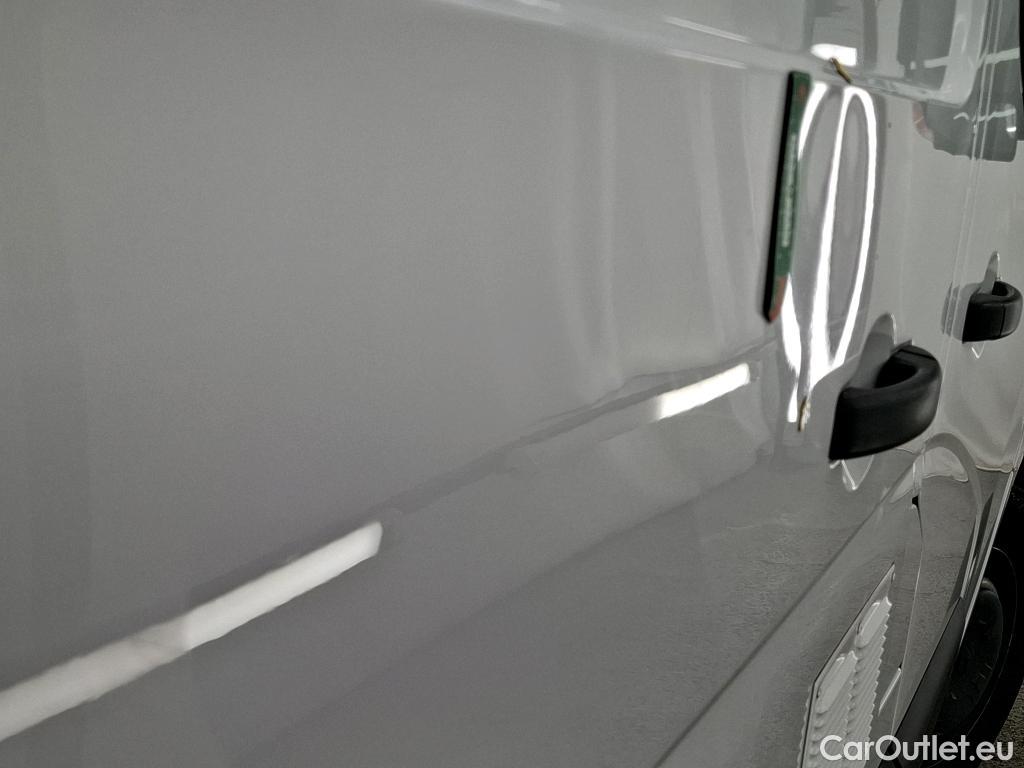  Renault  Master RENAULT  / 2019 / 4P / Fourgon tôlé FG Tr GCF F3500 L2H2 dCi 135 #2