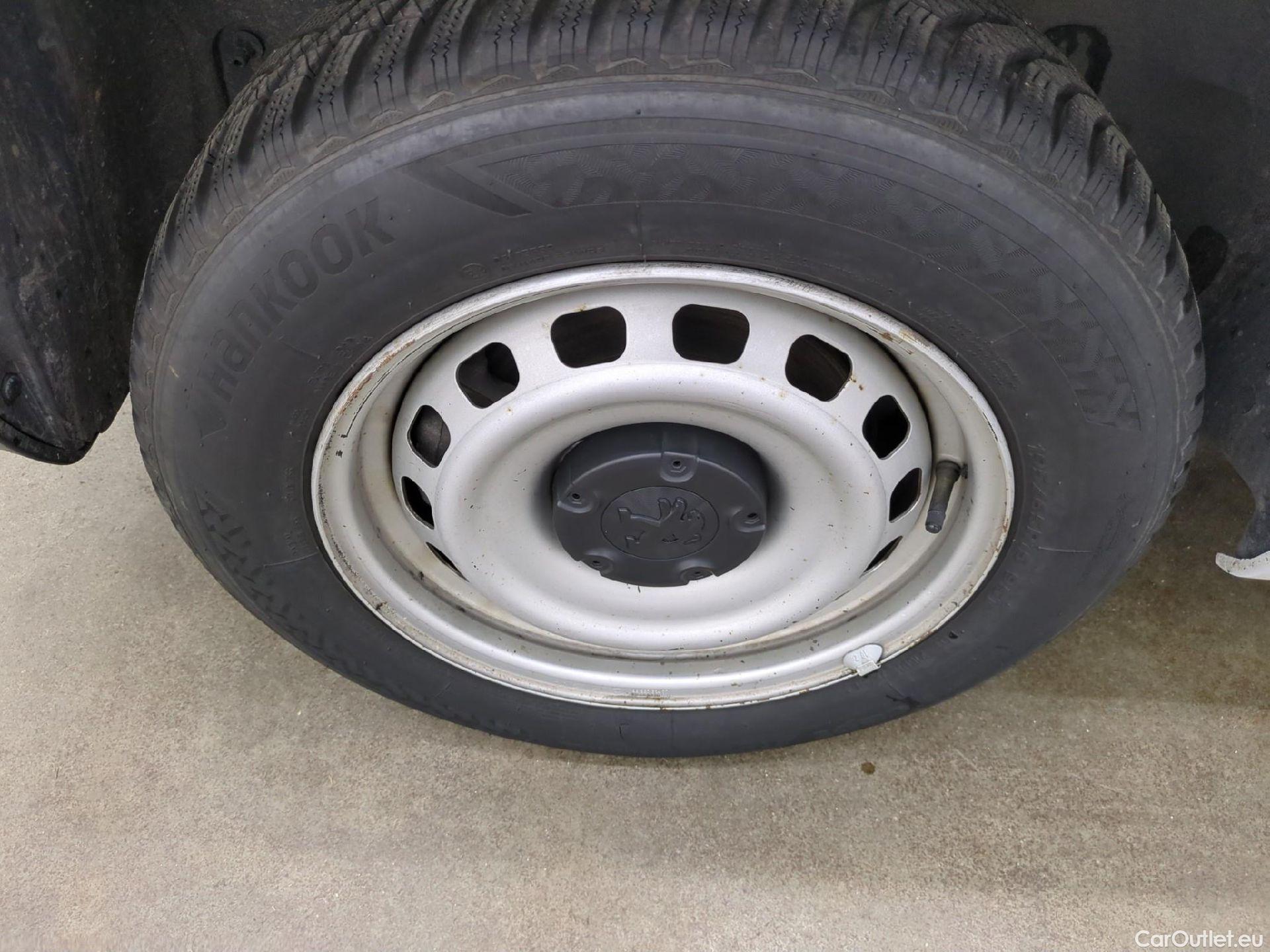  Peugeot  Partner  Premium L1 1.5 HDi 100CV BVM6 E6d #18