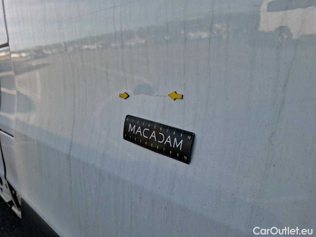  Renault  Trafic RENAULT  VU 4p Fourgon FG GCFL1H1 1000 dCi95 E6 #19