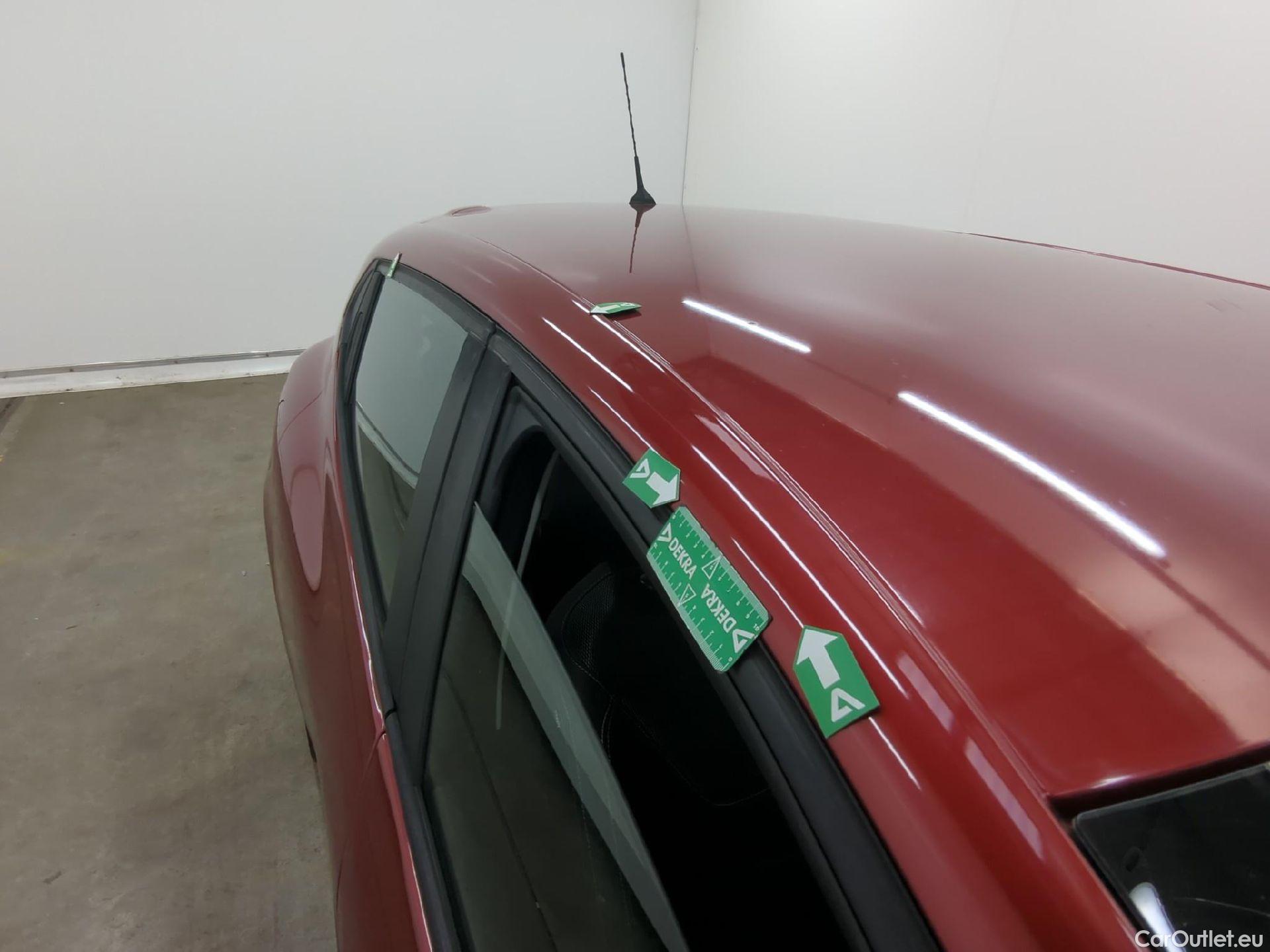  Renault  Clio  IV Air MediaNav 1.5 dCi 90CV BVM5 E6 #17