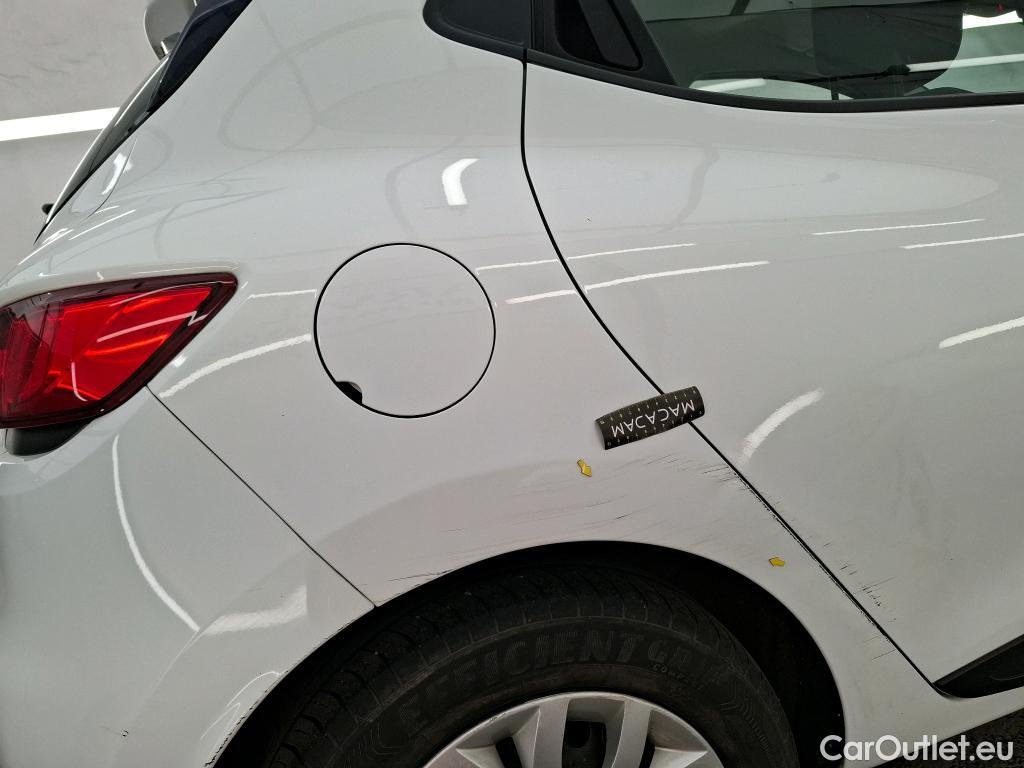  Renault  Clio RENAULT  Société / 2016 / 5P / Berline Air Medianav dCi 75 #1