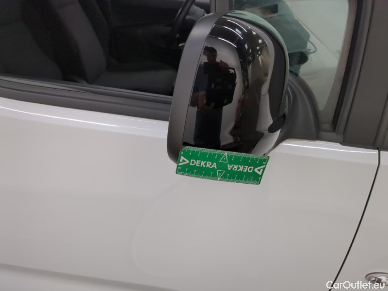  Toyota  Proace TOYOTA  City / 2019 / 4P / Fourgonnette 1.5 Medium 130 D-4D Business #3