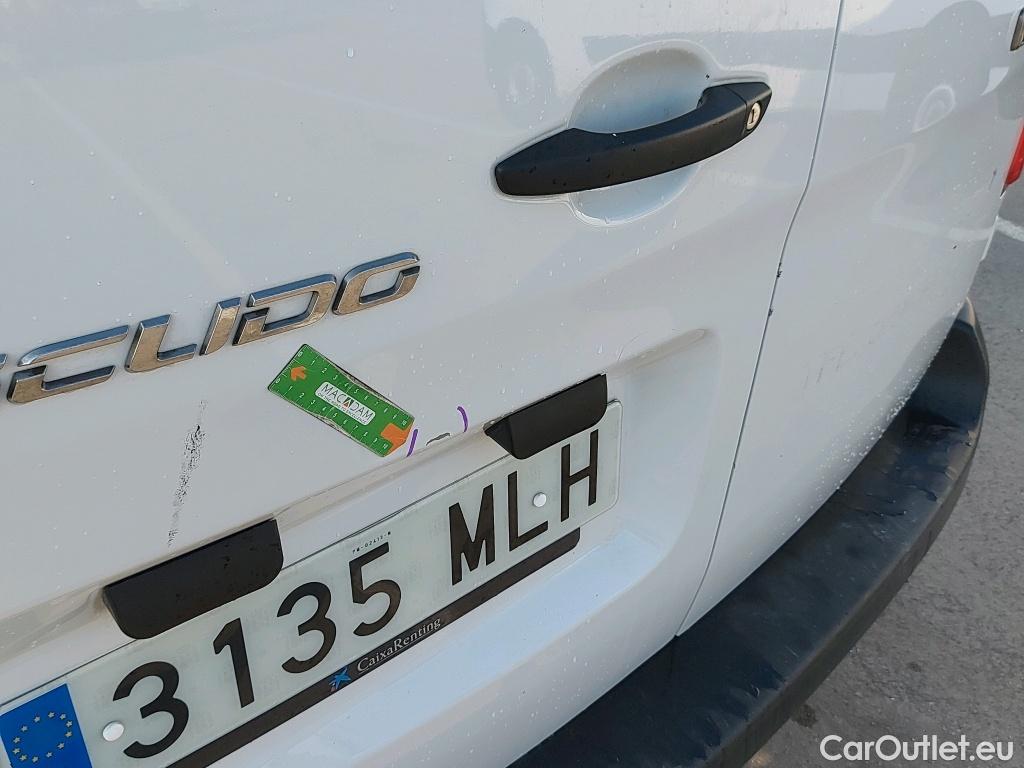  Land Rover  Discovery FIAT Scudo / 2021 / 4P / furgón Furgón L2 100cv MT5 (AC) #16