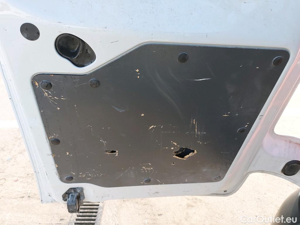  Land Rover  Discovery FIAT Scudo / 2021 / 4P / furgón Furgón L2 100cv MT5 (AC) #10