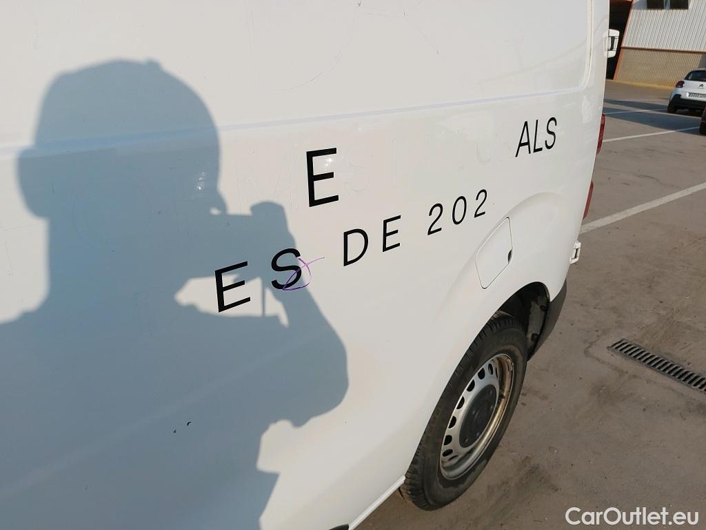  Land Rover  Discovery FIAT Scudo / 2021 / 4P / furgón Furgón L2 100cv MT5 (AC) #29