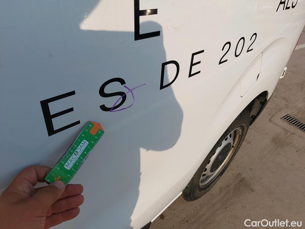  Land Rover  Discovery FIAT Scudo / 2021 / 4P / furgón Furgón L2 100cv MT5 (AC) #30