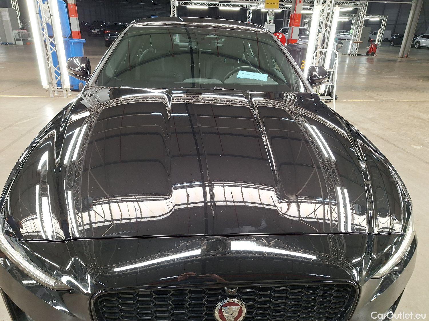  Jaguar  XE Jaguar,  FL'19, Jaguar  D200 Aut. R-Dynamic S 4d #17