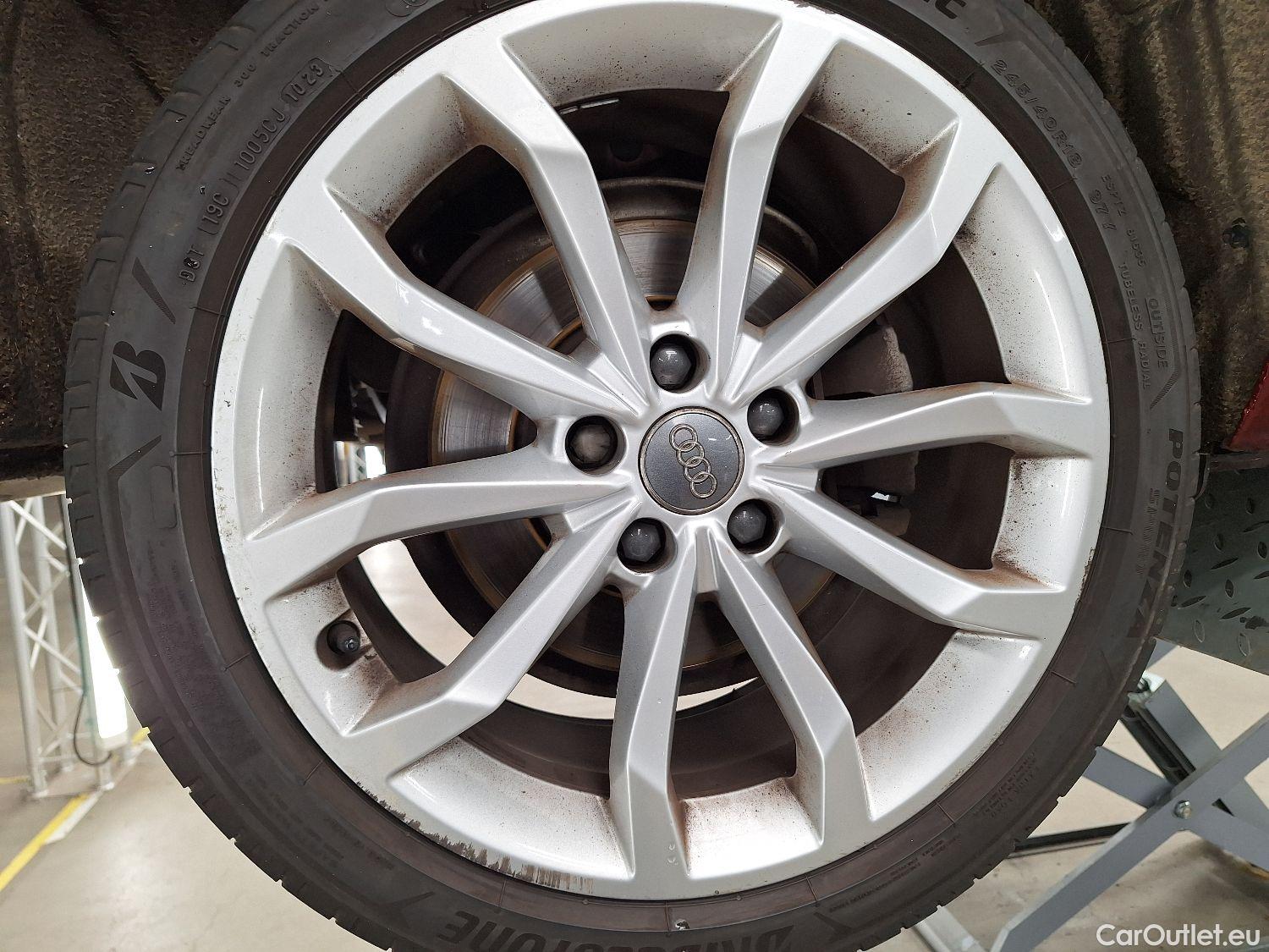  Audi  A4 Audi,  Berline '15, Audi  2.0 40 TDi 140kW S tr Qu Sport Buss Ed 4d #5