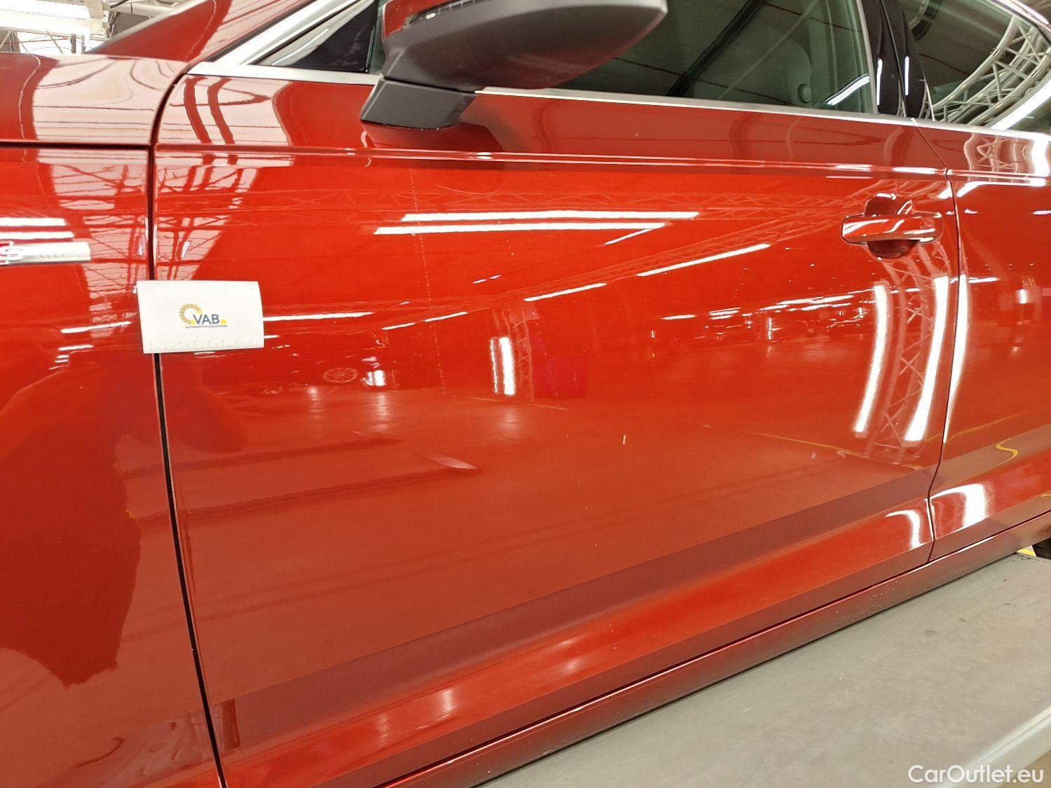  Audi  A4 Audi,  Berline '15, Audi  2.0 40 TDi 140kW S tr Qu Sport Buss Ed 4d #32
