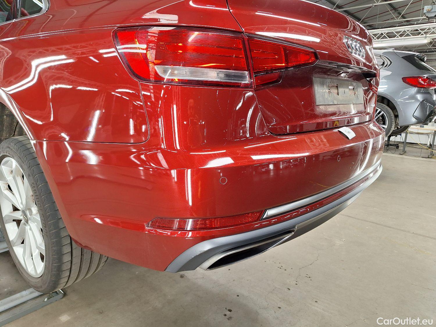  Audi  A4 Audi,  Berline '15, Audi  2.0 40 TDi 140kW S tr Qu Sport Buss Ed 4d #23