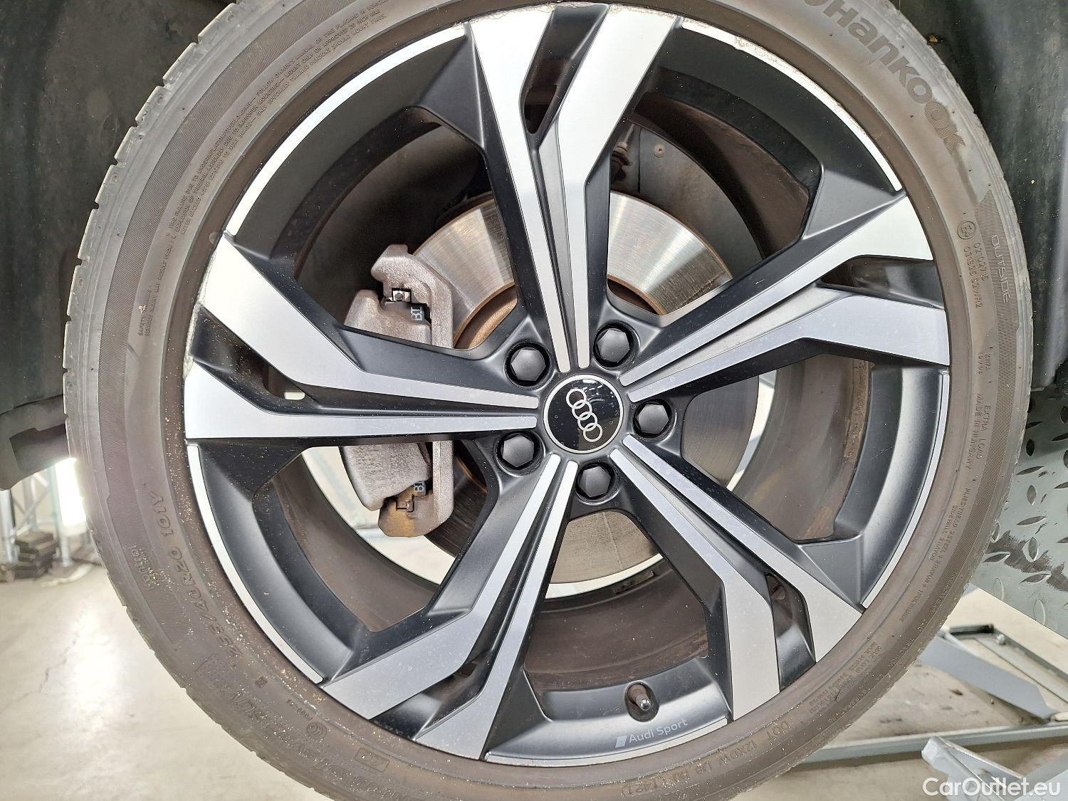  Audi  Q3 Audi,  SB '19, Audi  Sportback 45 TFSI e S tronic S Line 5d #11