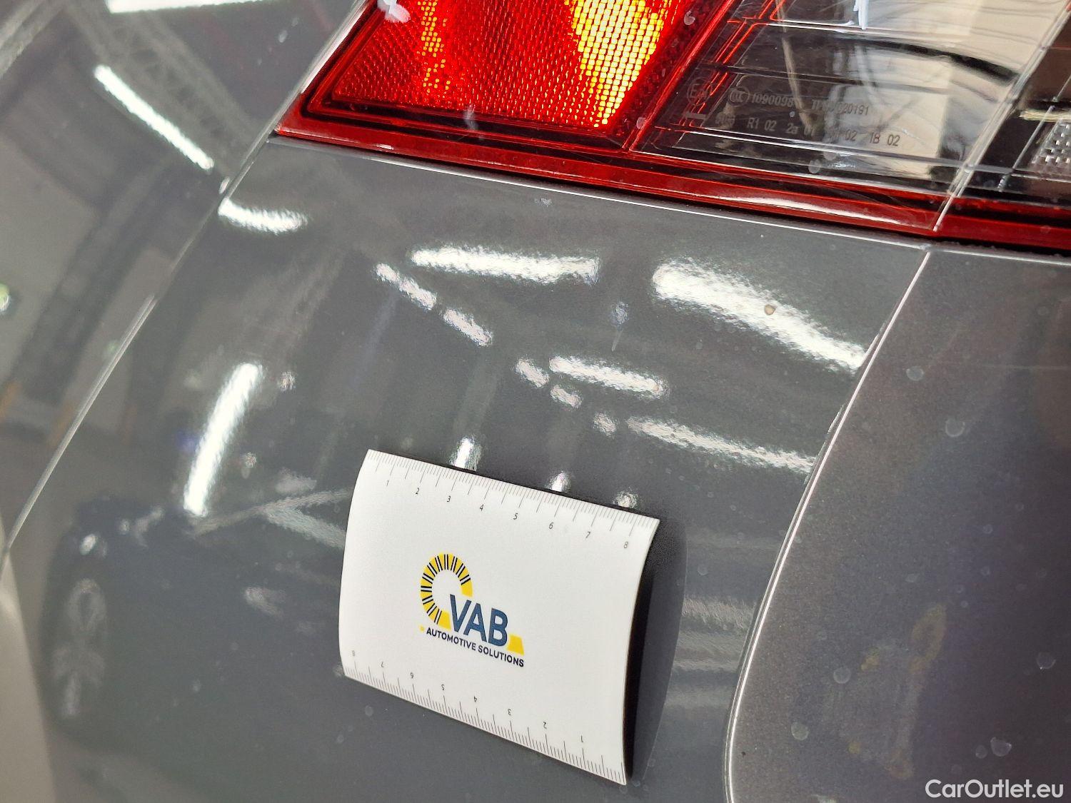  Volkswagen  Golf  VW, VIII '20, Volkswagen VIII 2.0 TDI 85kW Life 5d #7