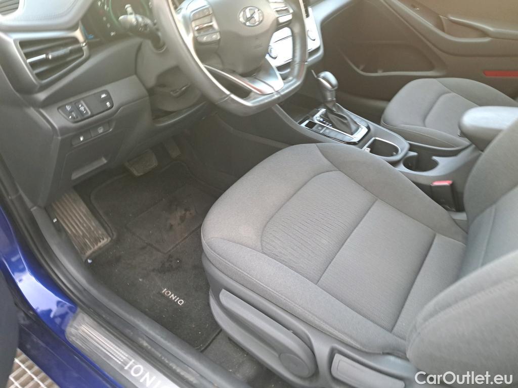  Hyundai   Ioniq HYUNDAI / 2019 / 5P / berlina con portón 1.6 GDI HEV Tecno DT #5