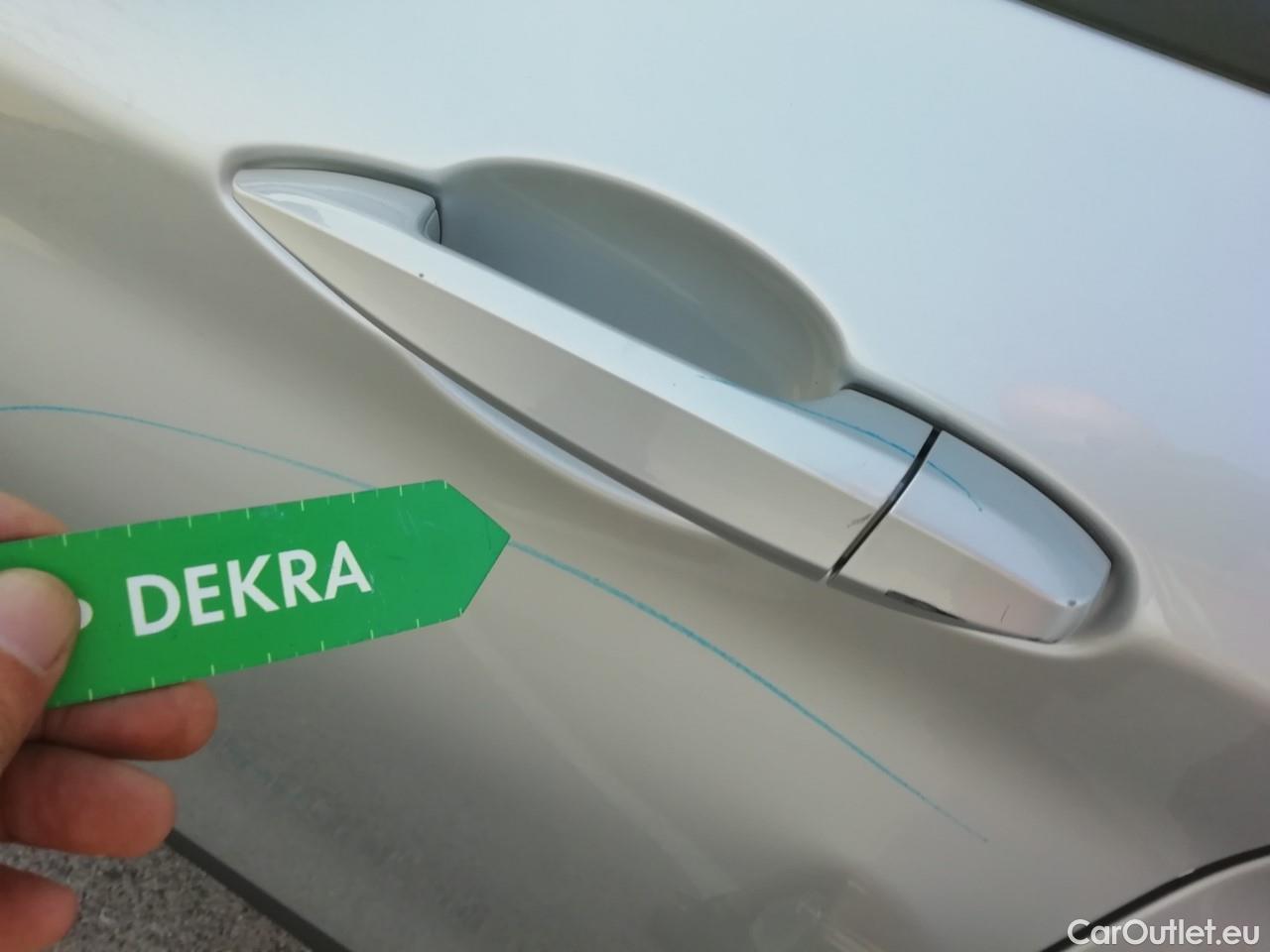  Bmw  X1 BMW  / 2019 / 5P / todoterreno sDrive16d Business #10