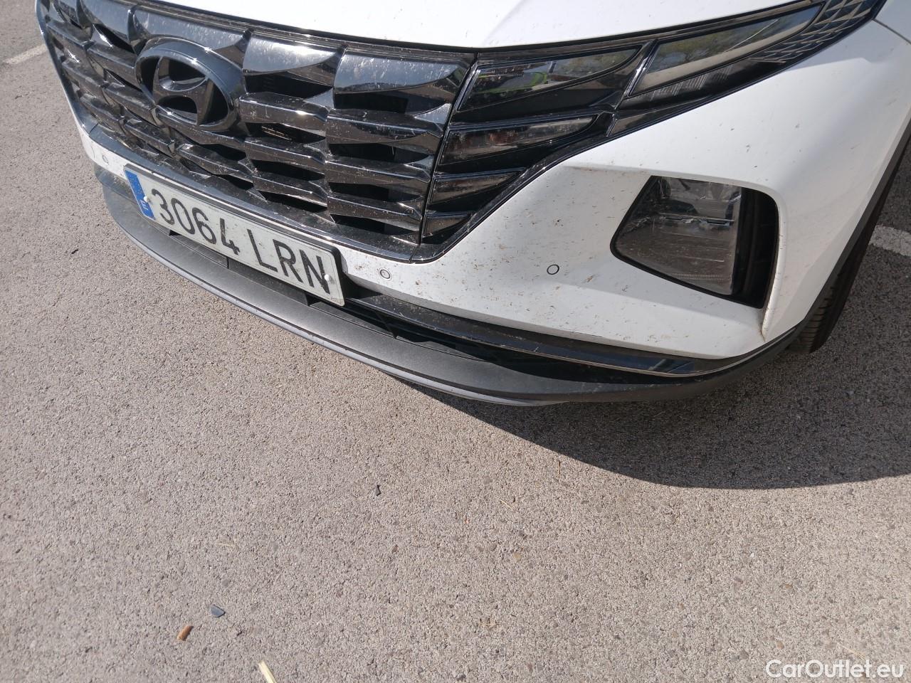 Hyundai  Tucson HYUNDAI  / 2020 / 5P / todoterreno 1.6 TGDI 169kW HEV Tecno Sky Auto #2