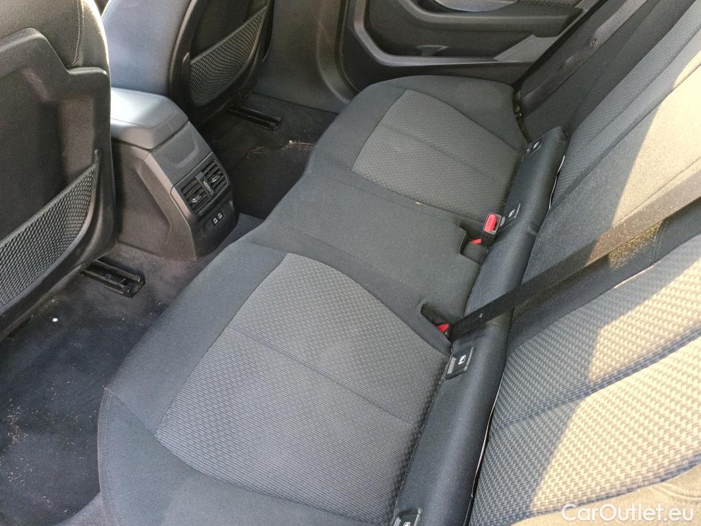  Bmw  Serie 1  Berlina 116d 1.5 115CV AT7 E6d #14