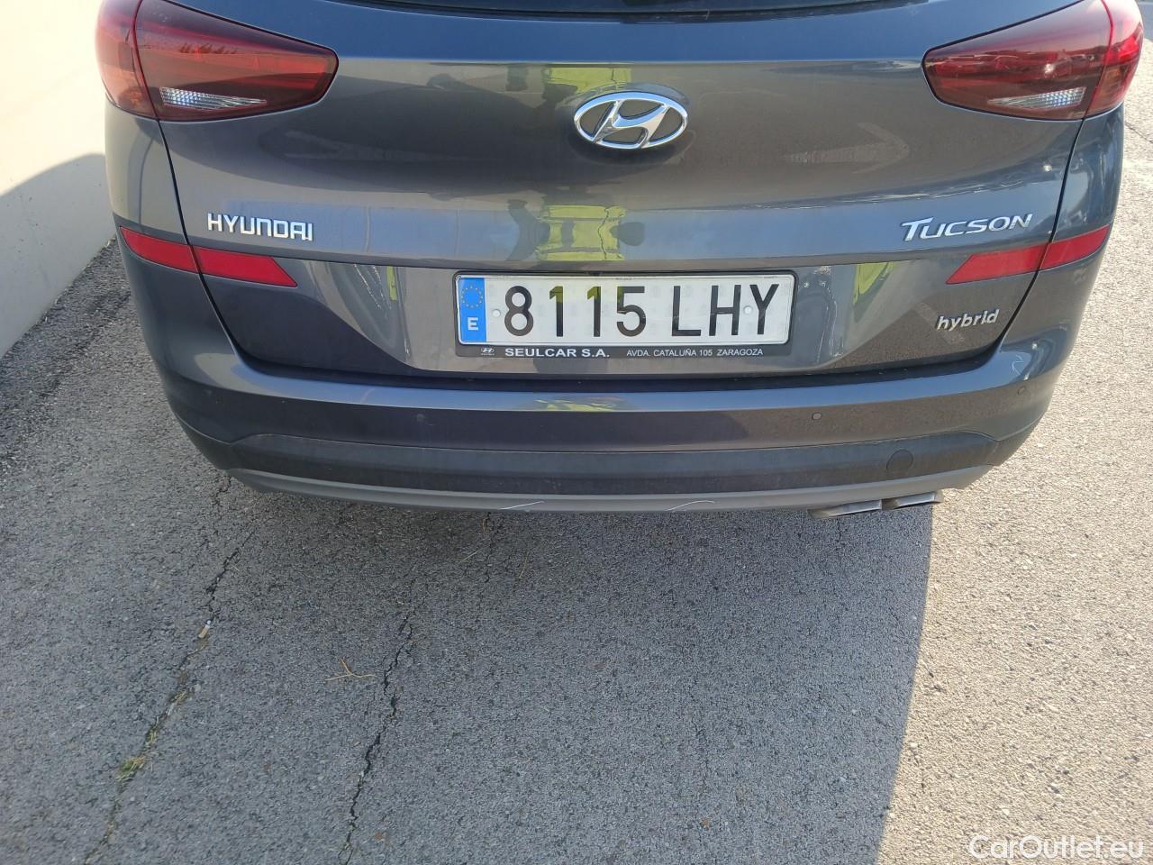  Hyundai  Tucson HYUNDAI  / 2018 / 5P / todoterreno 1.6 CRDI 85kW (116CV) 48V SLE 4X2(SP)(SL) #11