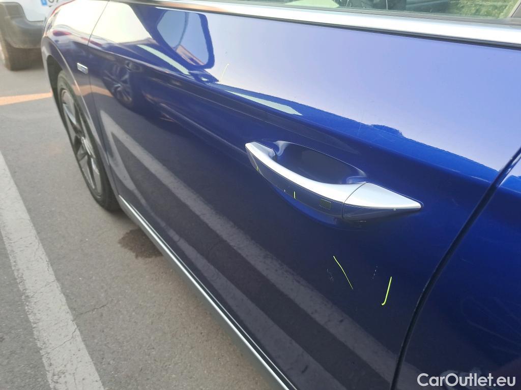  Hyundai   Ioniq HYUNDAI / 2019 / 5P / berlina con portón 1.6 GDI HEV Tecno DT #16