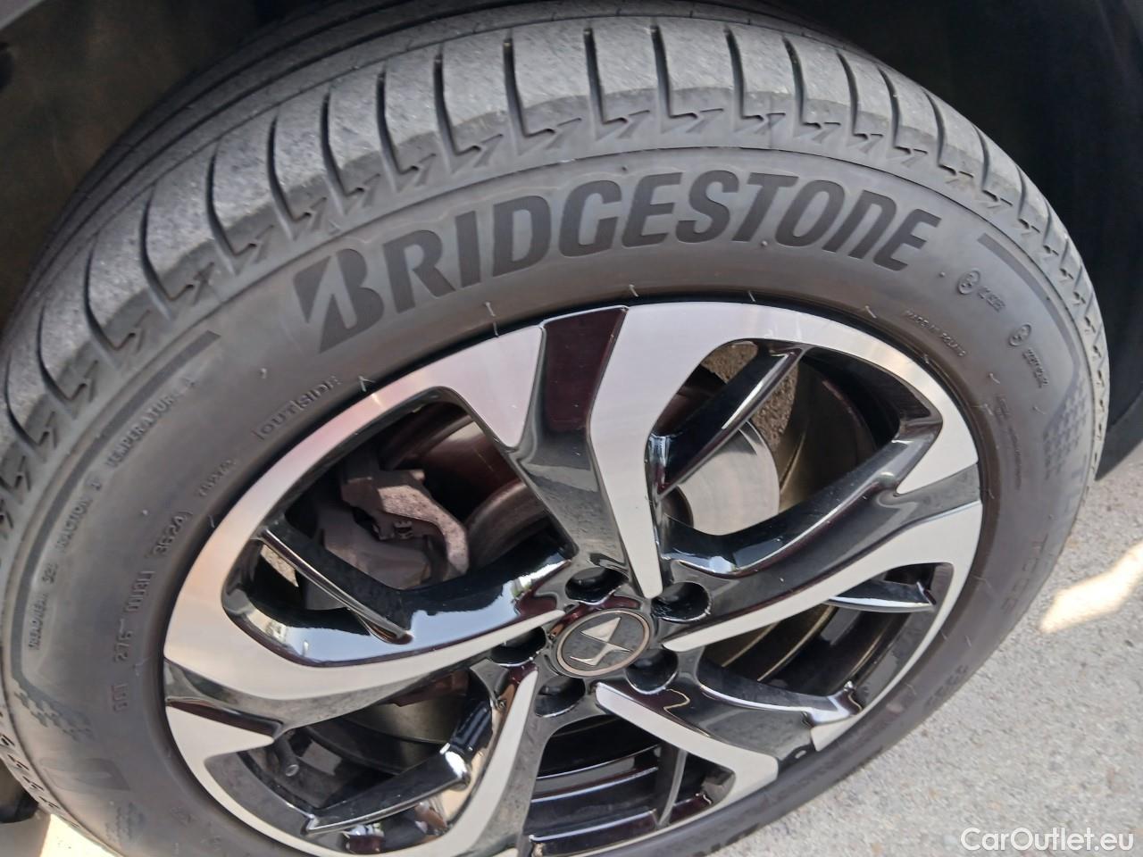  DS  DS7 DS DS 7 Crossback / 2017 / 5P / todoterreno BlueHDi DE 96kW (130CV) Auto. CHIC (AC) #24