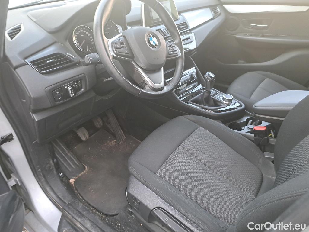  Bmw  Serie 2 BMW  Gran Tourer/2018/5P/monovolumen compacto 216d #16