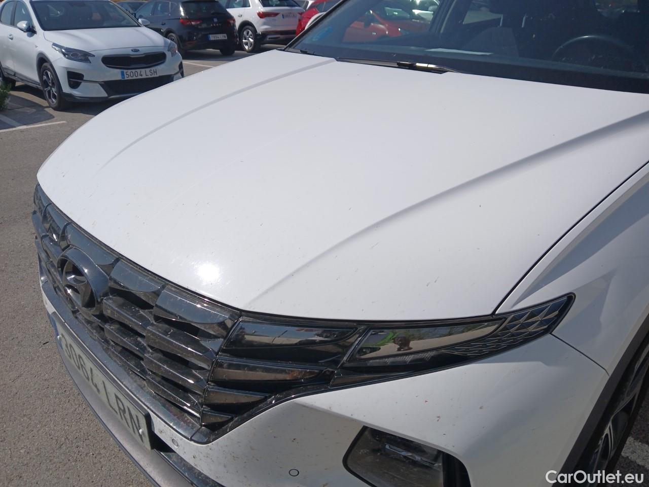  Hyundai  Tucson HYUNDAI  / 2020 / 5P / todoterreno 1.6 TGDI 169kW HEV Tecno Sky Auto #4