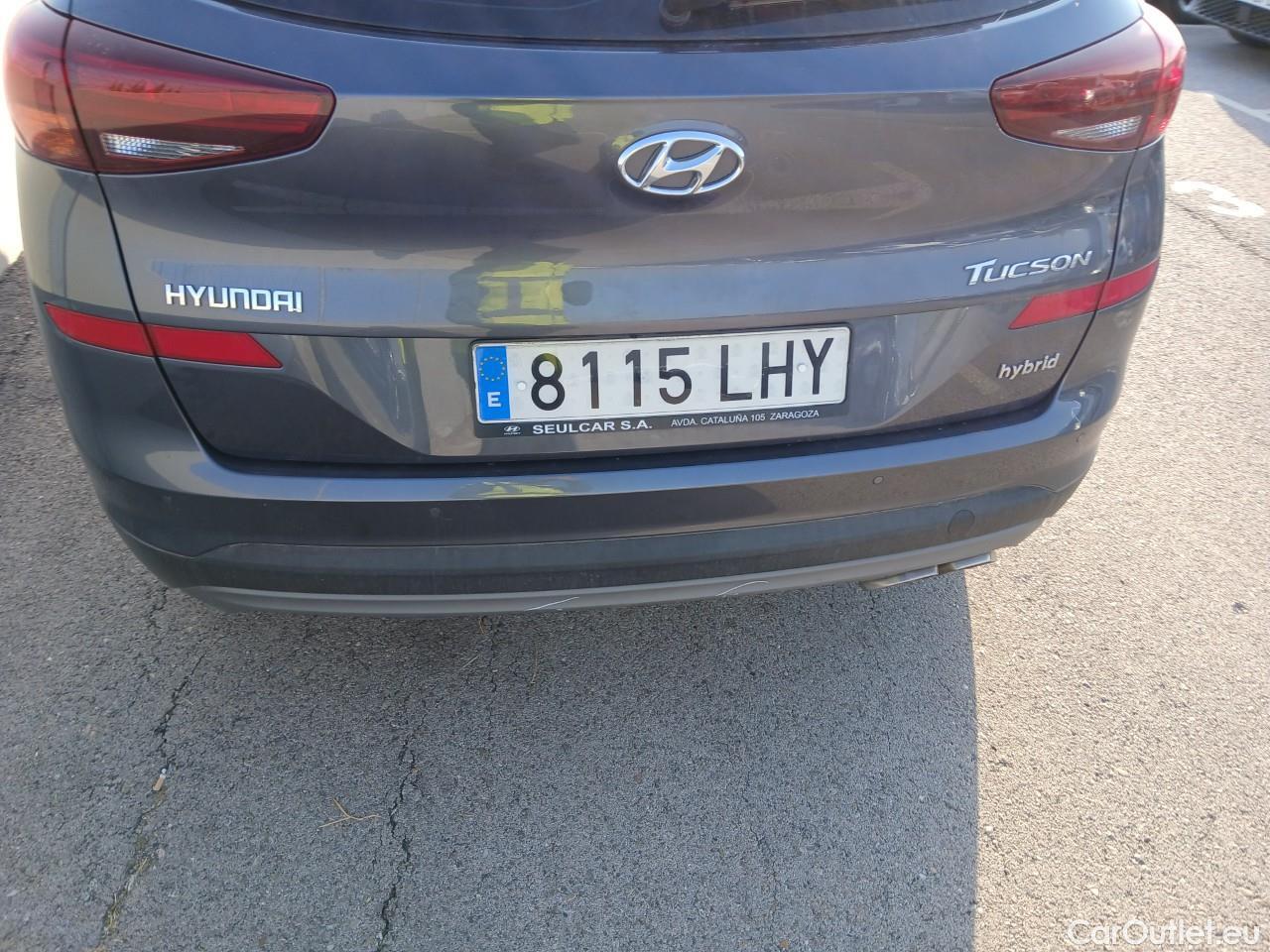  Hyundai  Tucson HYUNDAI  / 2018 / 5P / todoterreno 1.6 CRDI 85kW (116CV) 48V SLE 4X2(SP)(SL) #13