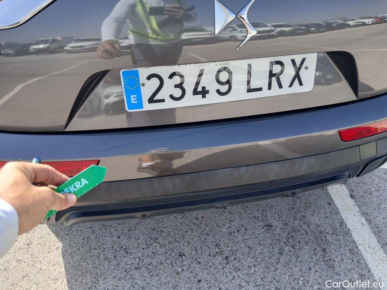  DS  DS7 DS DS 7 Crossback / 2017 / 5P / todoterreno BlueHDi DE 96kW (130CV) Auto. CHIC (AC) #37