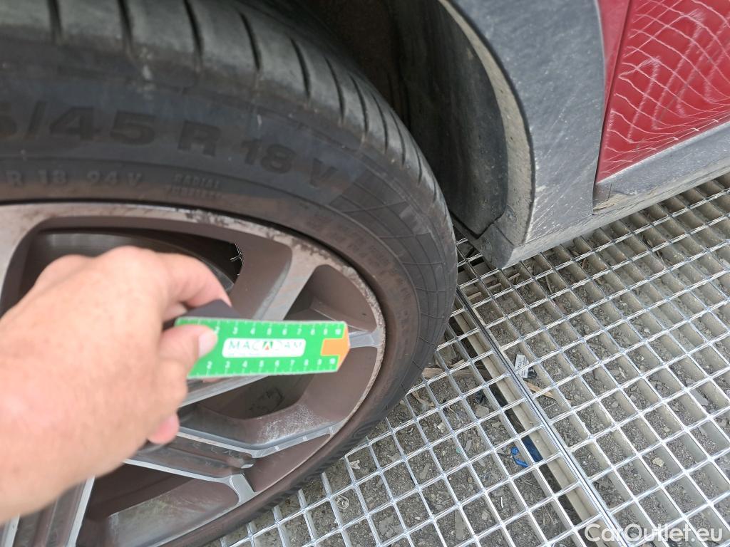  KIA  XCeed  eTech PHEV 1.6 105CV AT6 E6d #16