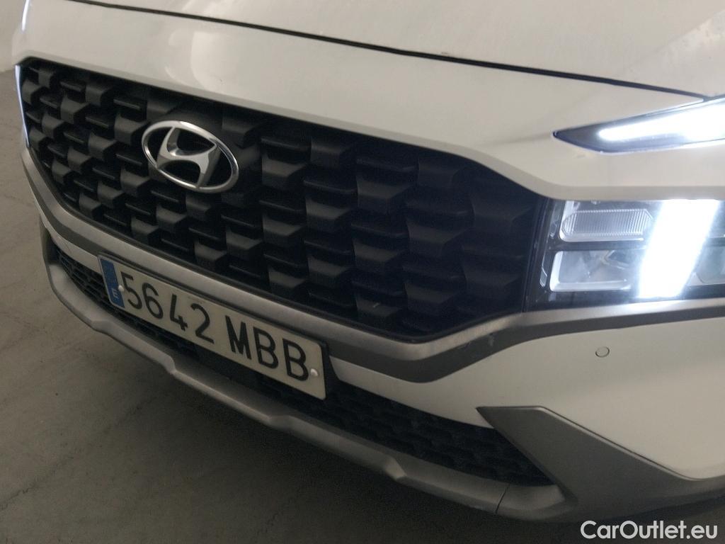 Land Rover  Discovery HYUNDAI Santa Fe / 2021 / 5P / todoterreno 1.6 TGDi HEV Klass Auto 4x2 #15