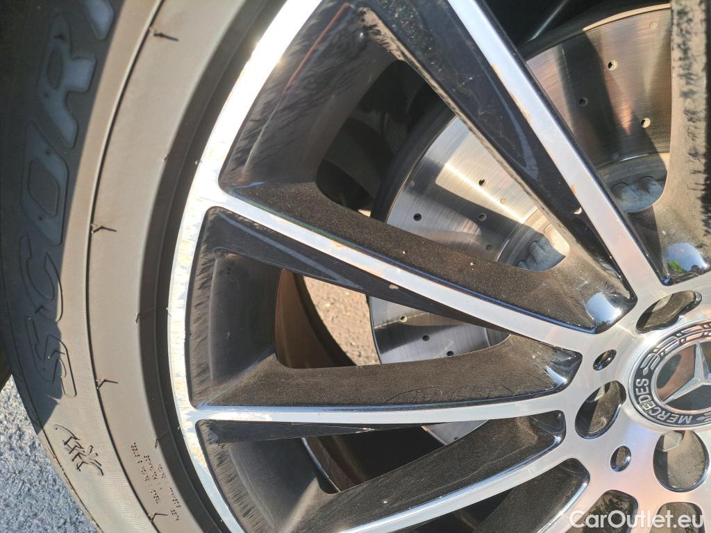  Mercedes  G-Klasee Clase GLC GLC 300 e 4Matic (253.953)AMG 2.0 AMG Line 320CV AT9 E6d #1