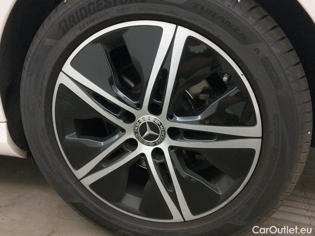  Mercedes  C-Klasse Clase C C 200 d (205.001) 1.6 160CV AT9 E6dT #3