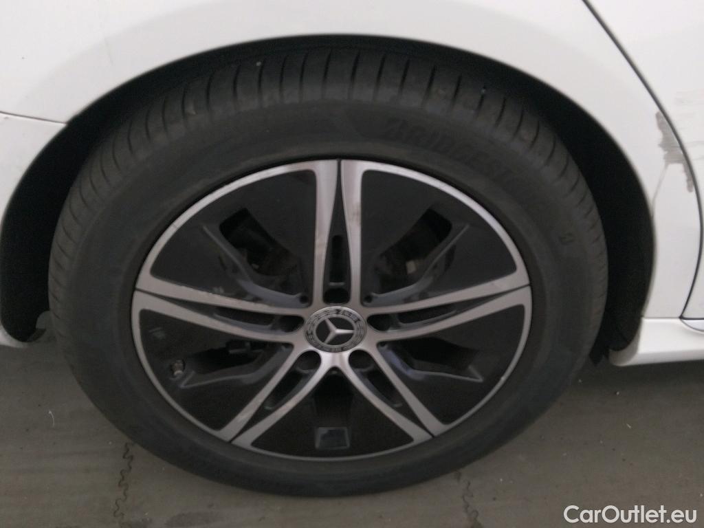  Mercedes  C-Klasse Clase C C 200 d (205.001) 1.6 160CV AT9 E6dT #5