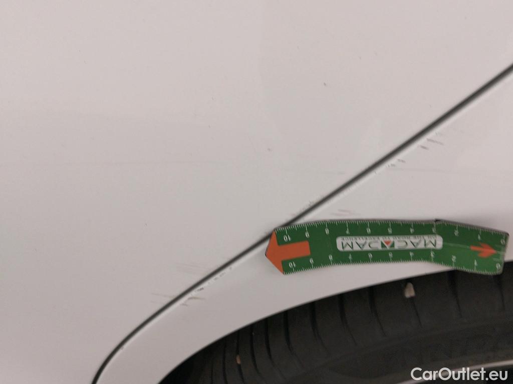  Mercedes  C-Klasse Clase C C 200 d (205.001) 1.6 160CV AT9 E6dT #14