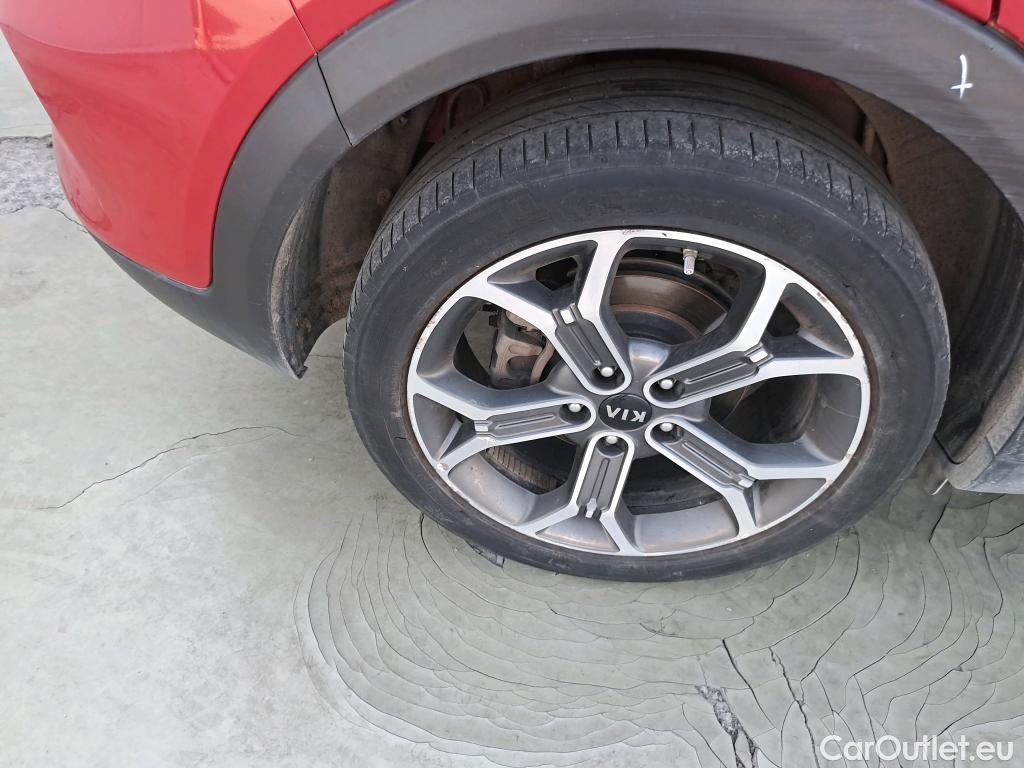  KIA  XCeed  eTech PHEV 1.6 105CV AT6 E6d #3