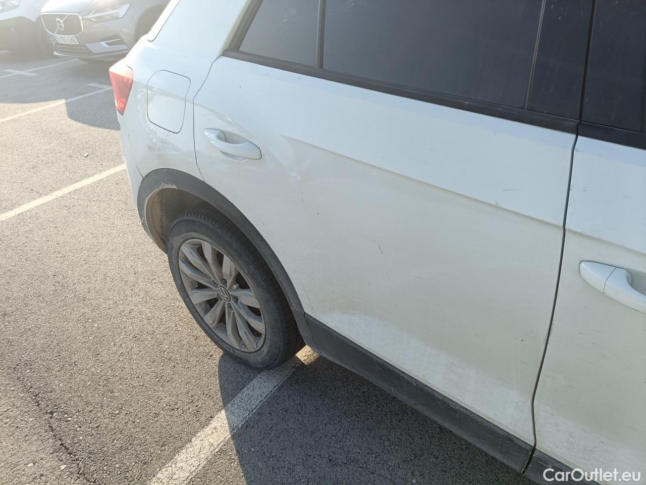  Volkswagen  T-ROC  Advance 2.0 TDI 115CV MT6 E6d #13