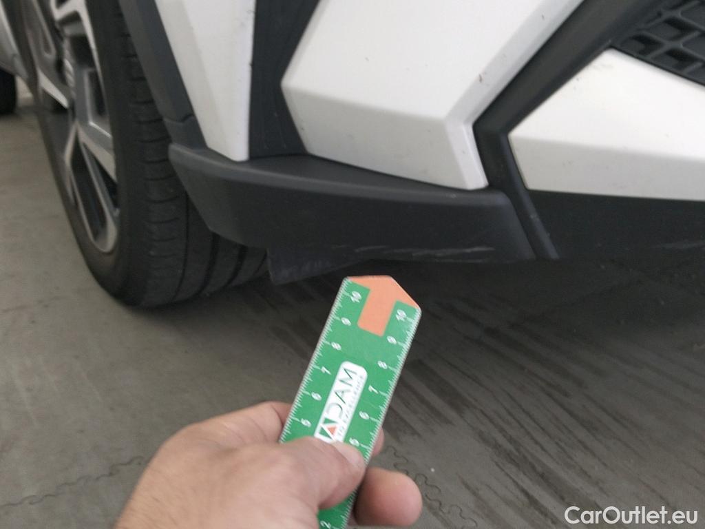  Toyota  C-HR TOYOTA  / 2016 / 5P / todoterreno 1.8 125H Advance #8