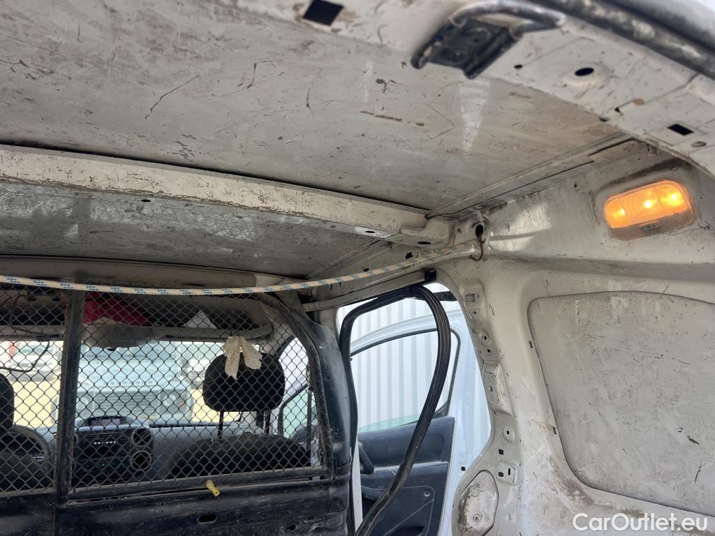  Citroen  Berlingo  Furgón L1 1.6 BlueHDi 100CV MT5 E6 #26