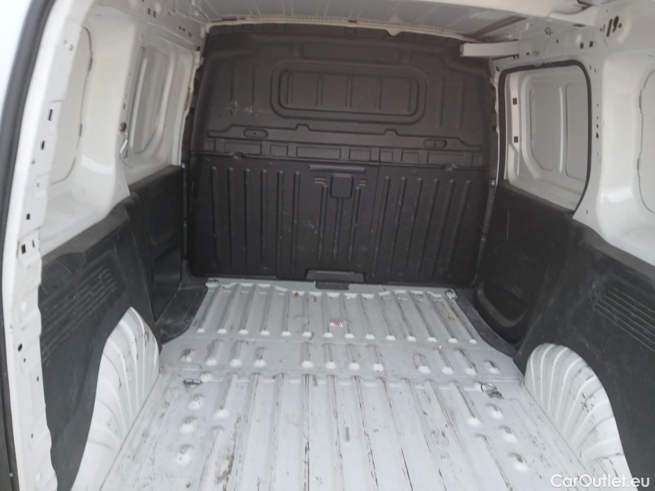  Opel  Combo  E Cargo Express 1.5 100CV MT5 #2