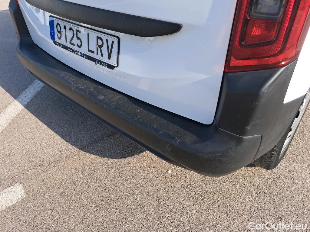  Opel  Combo OPEL  Life / 2018 / 5P / monovolumen compacto 1.5 TD 75kW (100CV) S/S Edition L #31