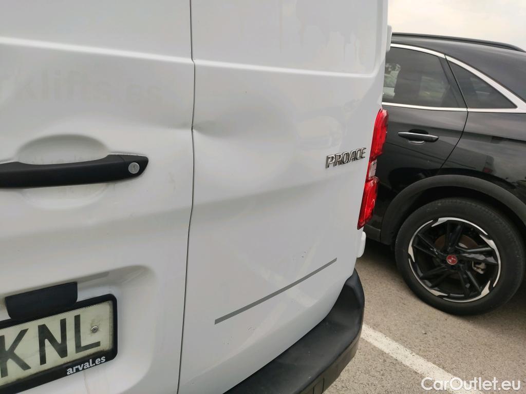  Toyota  Proace TOYOTA  / 2016 / 4P / furgón FU. MEDIO (L1) 2.0D 90kW COMFORT CARGA + #1
