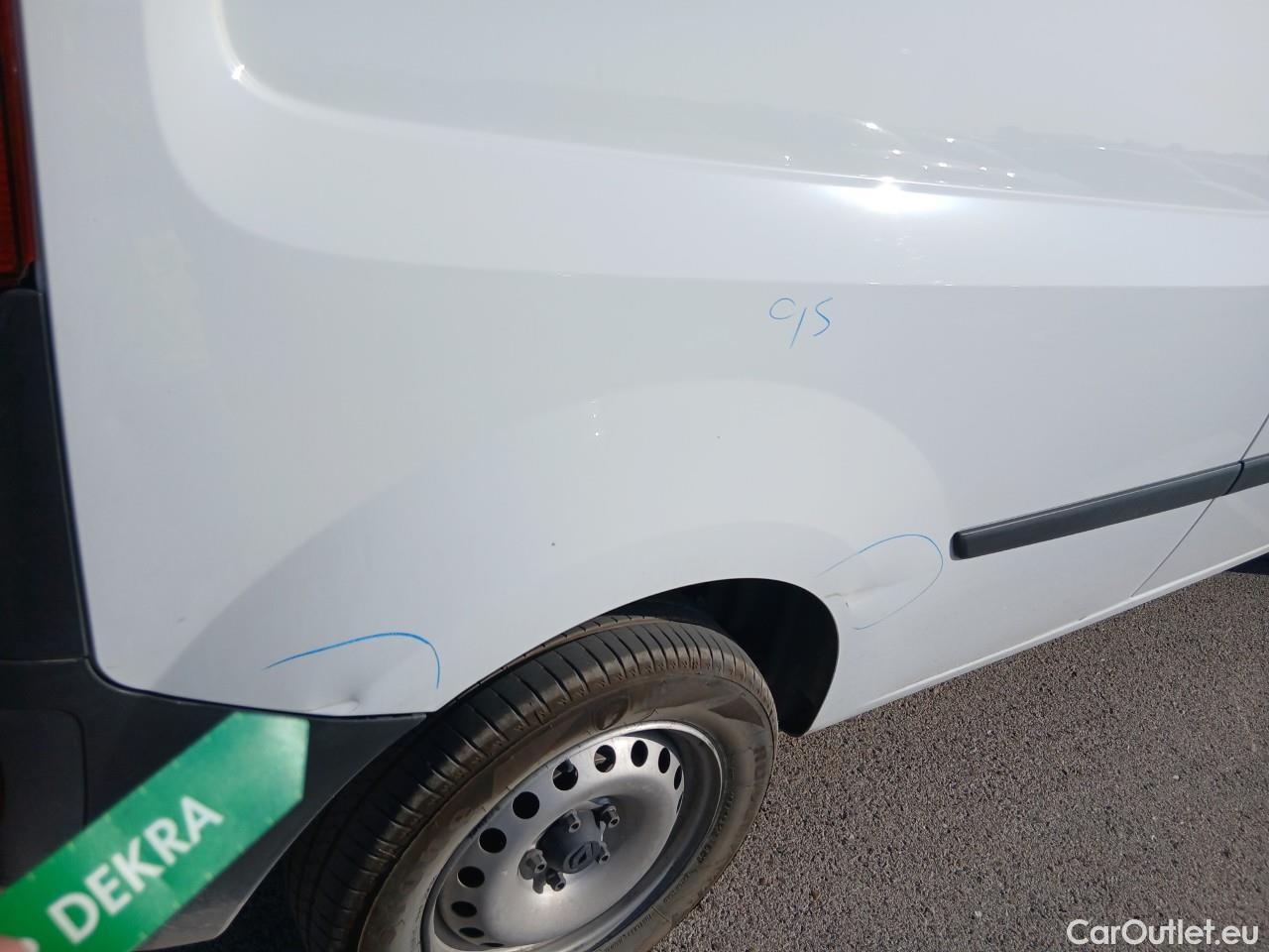  Renault  Kangoo  II Furgón Professional 1.5 dCi 95CV MT6 E6dT #31