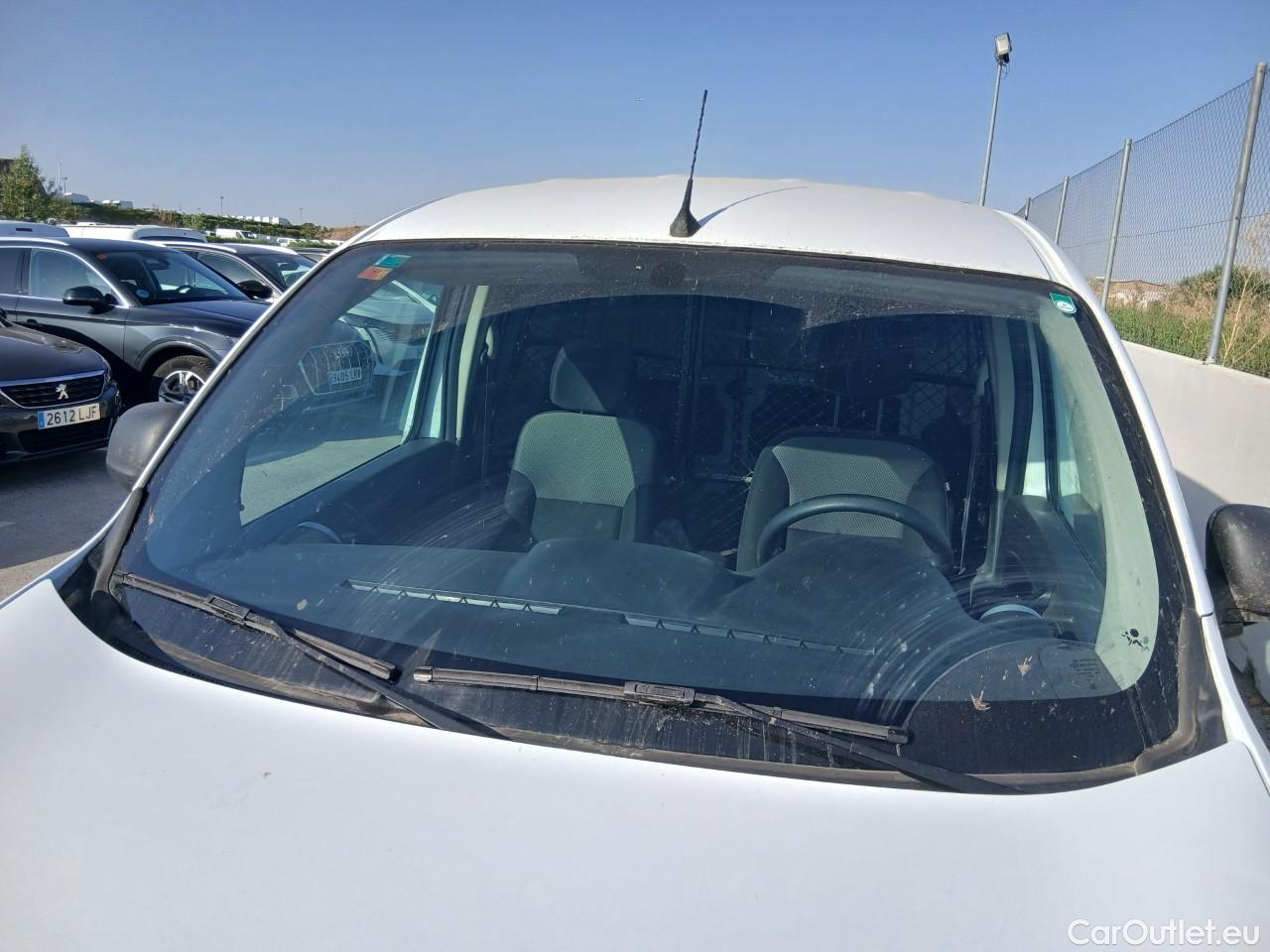  Renault  Kangoo  II Furgón Professional 1.5 dCi 95CV MT6 E6dT #14