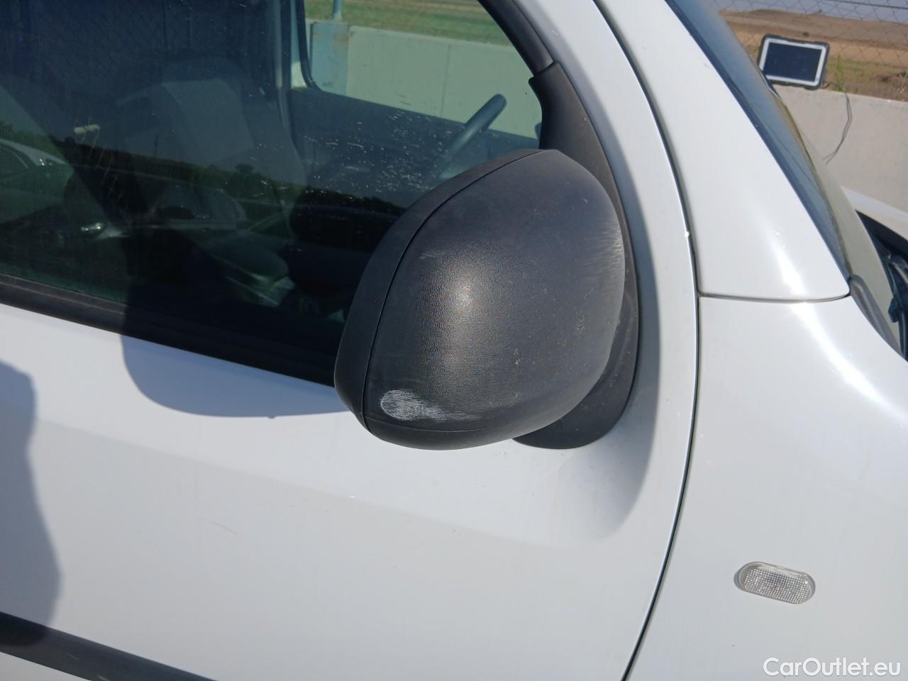  Renault  Kangoo  II Furgón Professional 1.5 dCi 95CV MT6 E6dT #33
