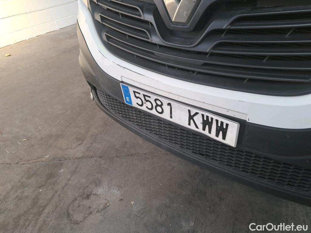  Renault  Trafic  III Furgón L1H1 2 7t 1.6 dCi 120CV MT6 E6 #74